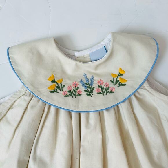 NWT Bailey Boys Size 18M Heritage Blue Floral Float Dress - Picture 3 of 6